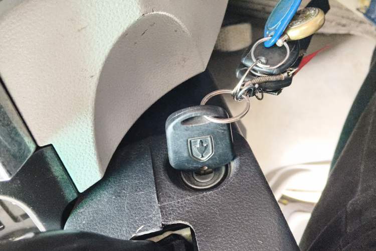 Used Jinbei New Hiace X30L 2018 1.5L Wealth Edition DLCG14 Vehicle Key