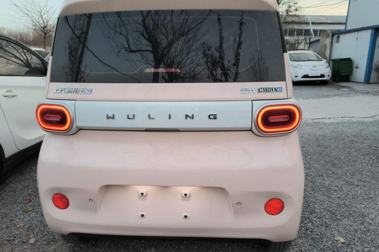 Used Wuling Hongguang MINIEV 2024 3rd Generation 215km Youth Edition
