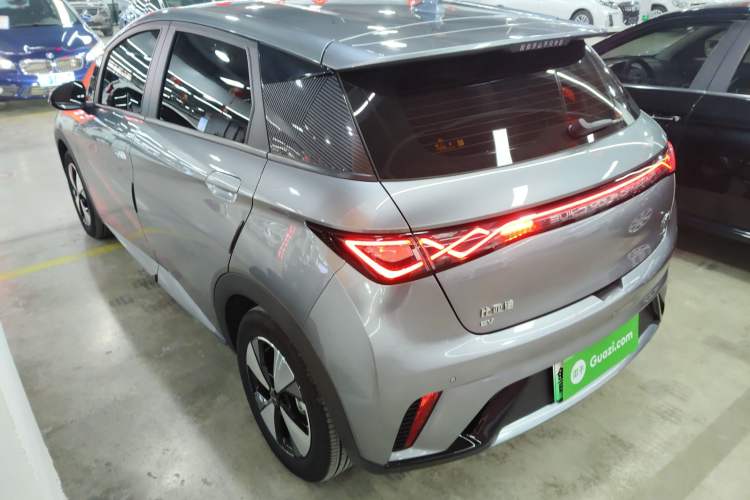 Used BYD Dolphin 2023 420 km Free Version
