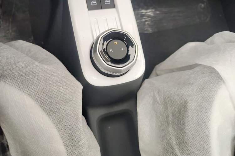 Used Geely Galaxy Panda 2025 210 km – Yuanqi Bear