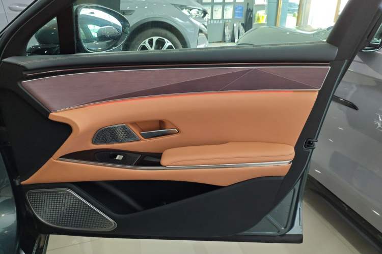 Used BYD Han L 2025 DM-p Four-Wheel-Drive LiDAR Flagship Model