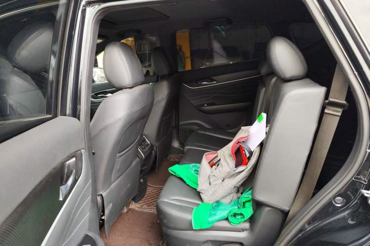Used Dongfeng Fengon 580Pro 2020 280TGDI CVT Yuling Edition Left Rear Seat