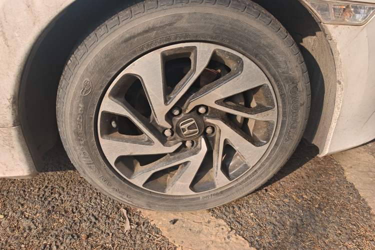 Used Honda Civic 2016 220TURBO Manual Luxury Edition
