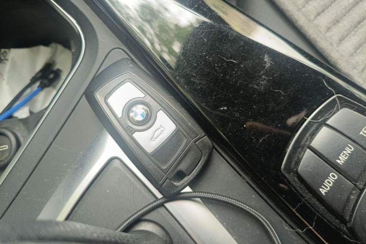 Used BMW 3 Series 2017 320Li Fashion Model
