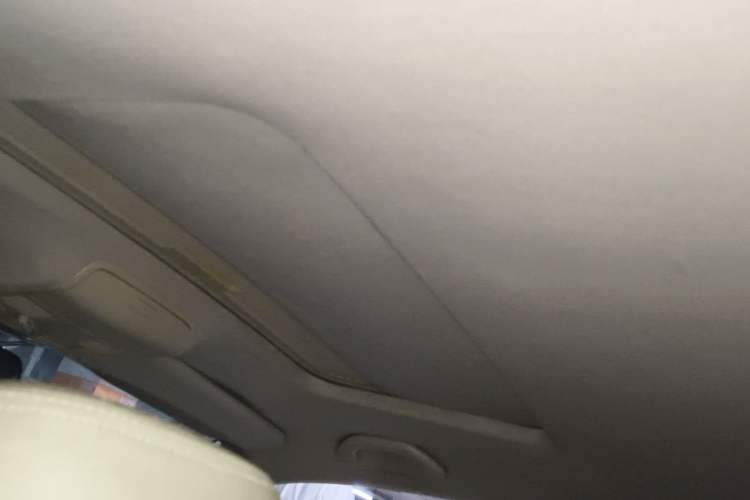 Used Volkswagen Sagitar 2009 1.6L Manual Comfort Edition