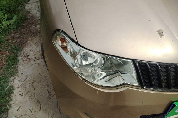 Used Wuling Hongguang 2010 1.2L Comfort Edition China IV Right Front Headlight