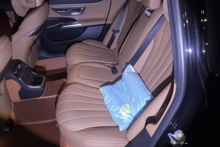 Used Mercedes-Benz E-Class 2024 E 300 L Stylish Model