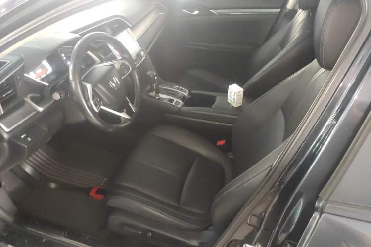 Used Honda Civic 2016 220TURBO CVT Prestige Edition Left Front Seat