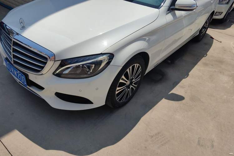 Used Mercedes-Benz C-Class 2016 C 200 L