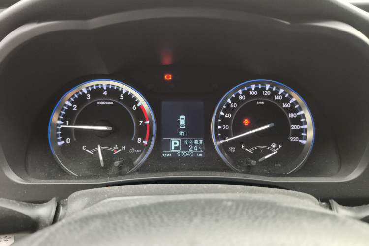 Used Toyota Highlander 2015 2.0T Four-Wheel Drive Luxury Edition 7-Seater Instrument Cluster