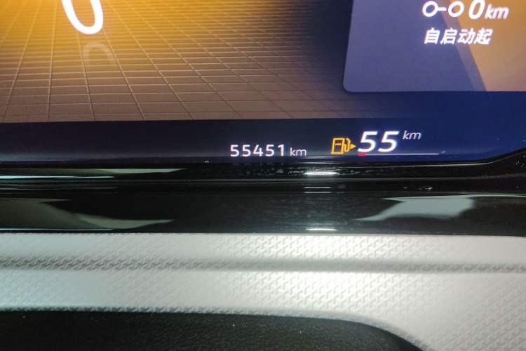 Used Volkswagen Golf 2021 280TSI DSG 30th Anniversary Edition Odometer Close Up