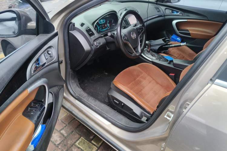 Used Buick Regal 2015 1.6T Fashion Tech Model
