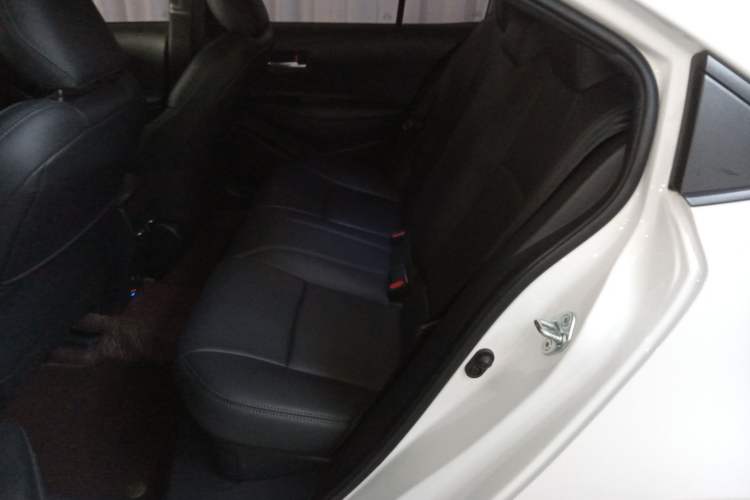 Used Toyota Levin 2023 Smart Electric Hybrid Dual-Engine 1.8L Luxury Edition