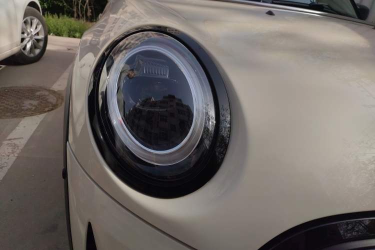 Used MINI 2022 1.5T COOPER Artist
