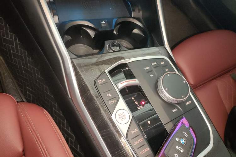 Used BMW 3 Series 2024 325Li M Sport Package Gear Lever