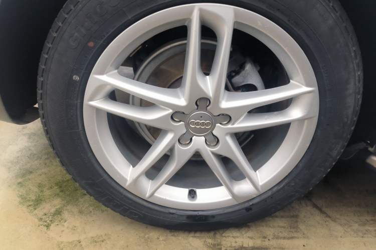 Used Audi Q5 2017 Plus 40 TFSI Technology Model
