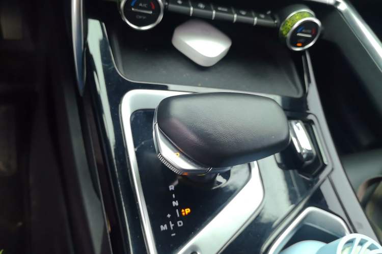 Used Geely Auto Monjaro S 2021 2.0TD Automatic Two-Wheel Drive Lightning Edition