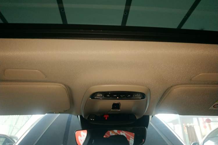 Used Volvo S90 2018 T4 Zhiyuan Edition
