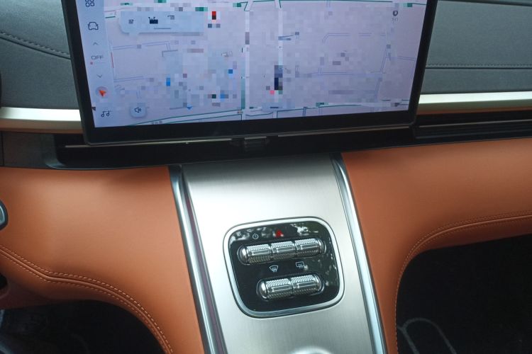 Used ORA Lightning Cat 2022 555 km Luxury Edition