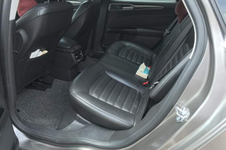 Used Ford Mondeo 2013 2.0L GTDi 200 Fashion Edition