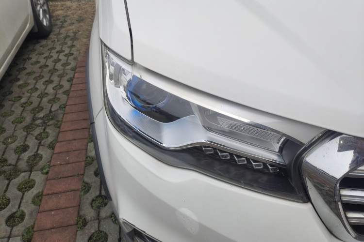 Used Haval H1 2016 Blue Label 1.5L Manual Luxury Model
