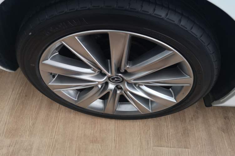 Used Mazda Atenza 2020 2.5L Sky Blue Prestige Edition Right Rear Wheel Hub