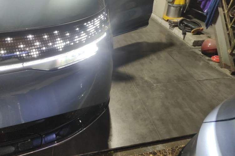 Used Zeekr 7X 2025 75 kWh Rear-Wheel Drive Intelligent Driving Version