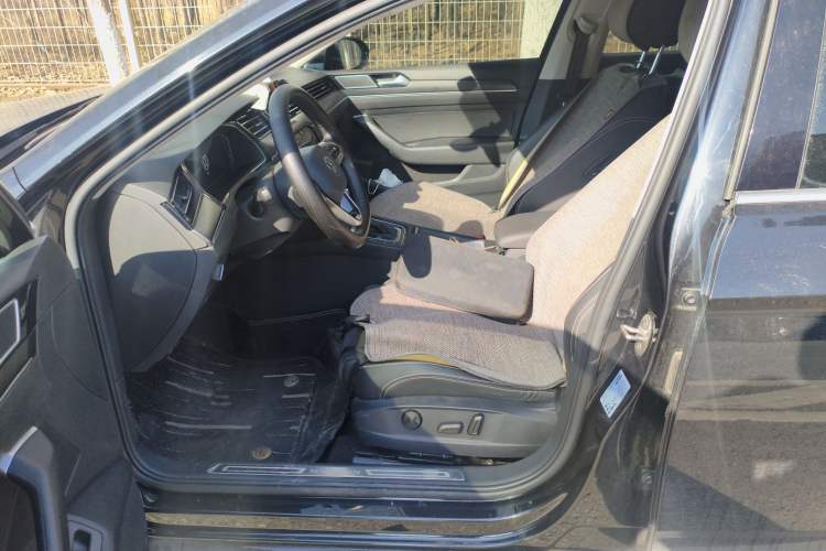 Used Volkswagen Magotan 2021 330TSI DSG 30th Anniversary Edition