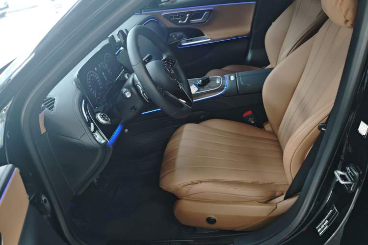 Used Mercedes-Benz E-Class 2025 Facelift E 300 L Luxury Edition