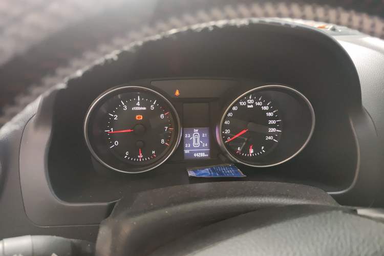 Used Haval H6 2013 Sport Edition 1.5T Manual Two-Wheel Drive Urban Model