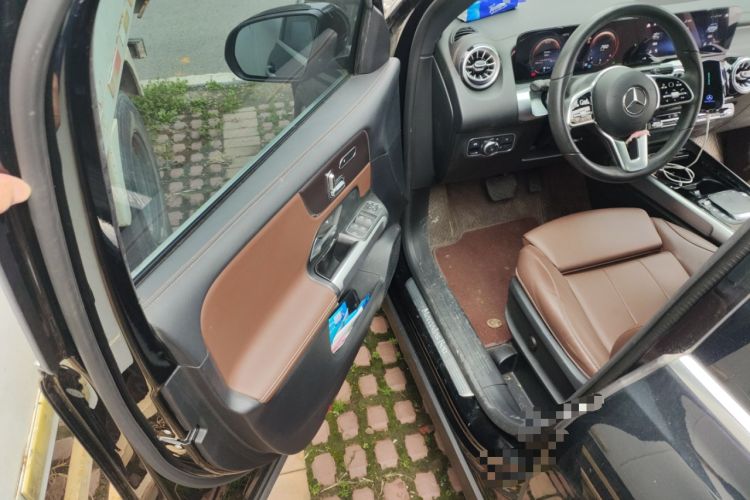 Used Mercedes-Benz GLB 2023 GLB 220 Fashion Model