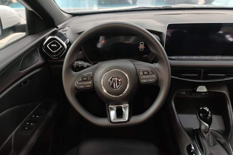 Used MG 5 2026 Model 180DVVT Global Luxury Edition
