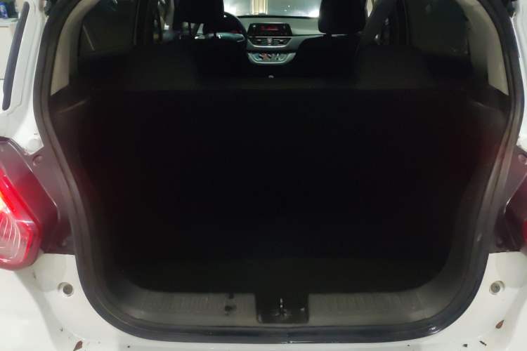 Used Baojun 310 2016 1.2L manual Comfort trim level