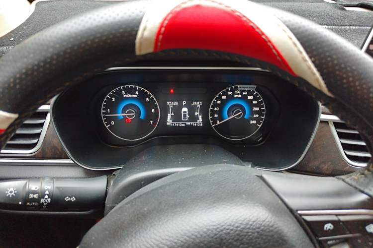 Used Dongfeng Fengon 580 2017 1.5T CVT Smart Connectivity Model Instrument Cluster