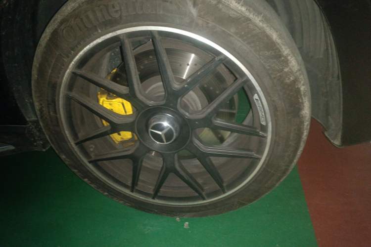 Used Mercedes-Benz GLE AMG 2022 AMG GLE 53 4MATIC+ Right Front Wheel Hub