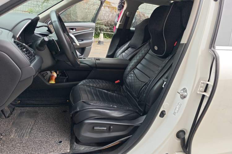 Used Honda Avancier 2019 240TURBO Two-Wheel Drive Luxury Edition Left Front Seat