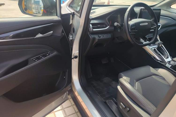 Used SAIC MAXUS G50 2019 1.5T Automatic Luxury Edition China V Standard
