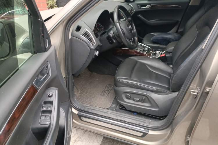 Used Audi Q5 2012 2.0TFSI Comfort Version
