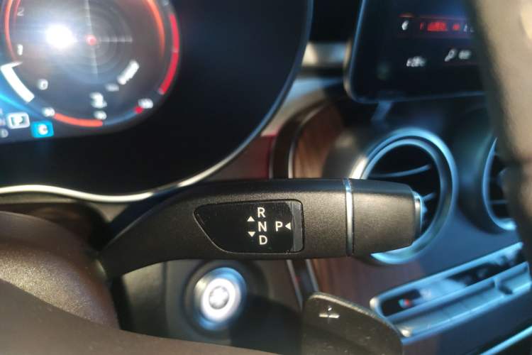 Used Mercedes-Benz GLC 2021 GLC 300 L 4MATIC Dynamic Model
