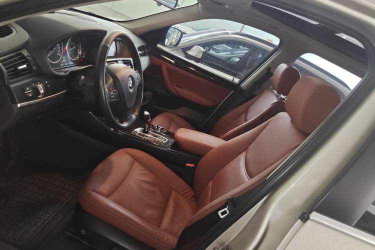 Used BMW X3 2013 Facelifted xDrive20i Luxury Edition
