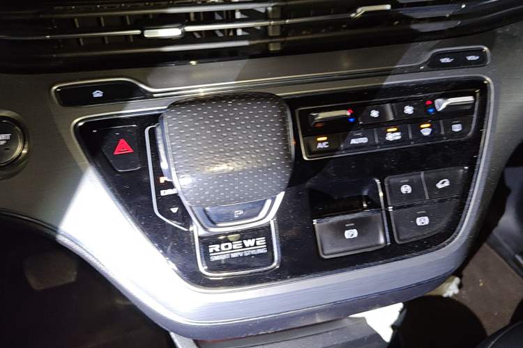 Used Roewe iMAX8 2021 400TGI Flagship Edition Gear Lever