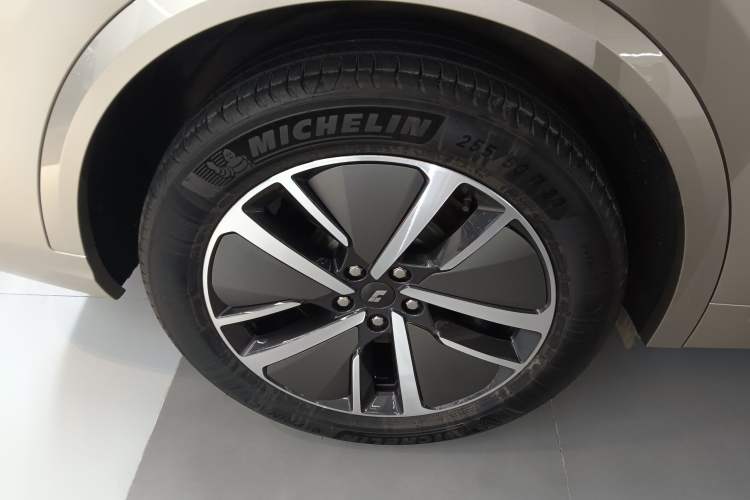 Used Li Auto L8 2024 Max