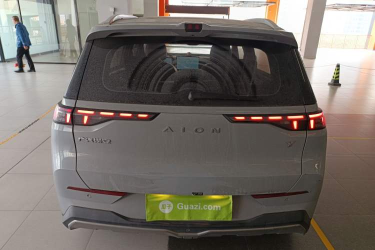 Used AION Y 2022 70 Intelligent Edition Lithium Iron Phosphate