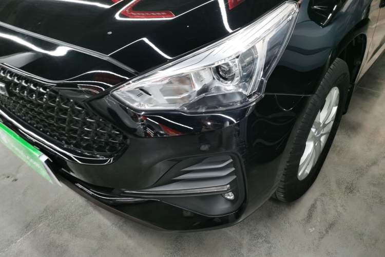 Used Haval M6 2019 1.5T DCT Two-Wheel Drive Elite Version China VI Standard Left Front Headlight