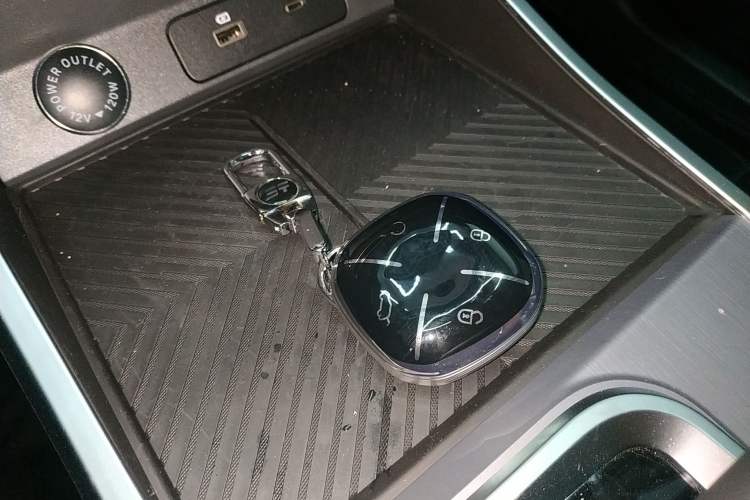 Used JETOUR Dashing 2026 Model—Youth Edition, 1.5T 6DCT Elite Edition Vehicle Key