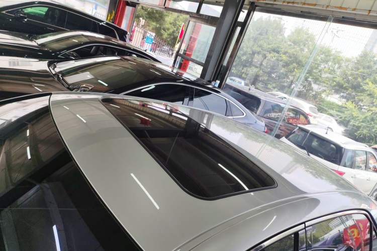 Used Toyota Crown 2015 2.0T Fashion Edition
