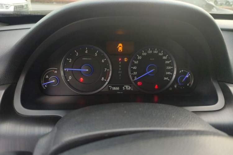 Used Honda Crosstour 2012 2.4L Luxury Edition