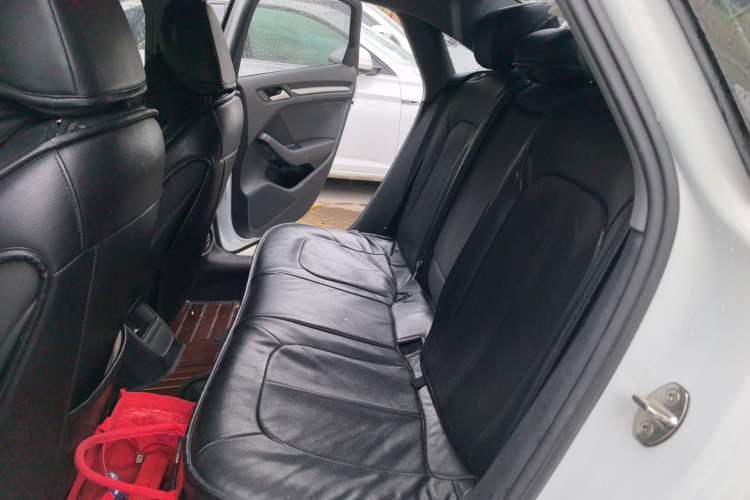 Used Audi A3 2017 Limousine 35 TFSI Ambition Edition Left Rear Seat