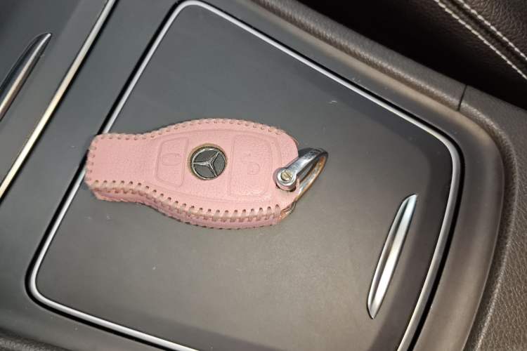 Used Mercedes-Benz GLA 2017 GLA 200 Fashion Model Vehicle Key