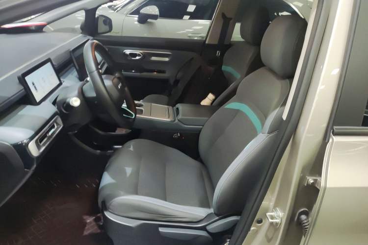 Used AION Y 2025 Plus 510 Enjoy Edition
